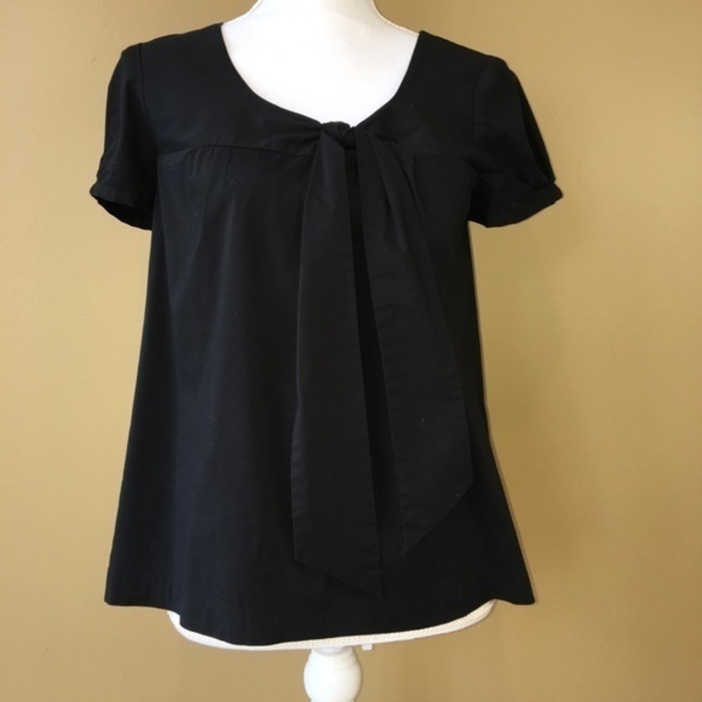 Loft Swing Top with Twist Neck Detail